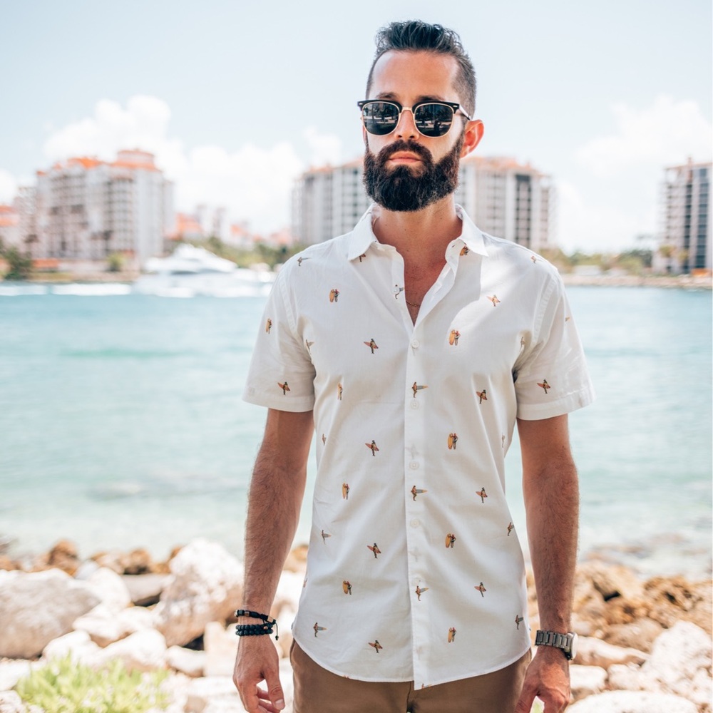 Express Surfer Girl Print Short Down Shirt